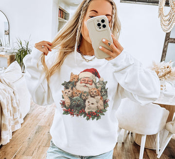 Retro Santa Claus & Kittens Christmas Winter Sweatshirt - 90s Old Saint Nick Gift For Cat Lovers Outfit - Boho