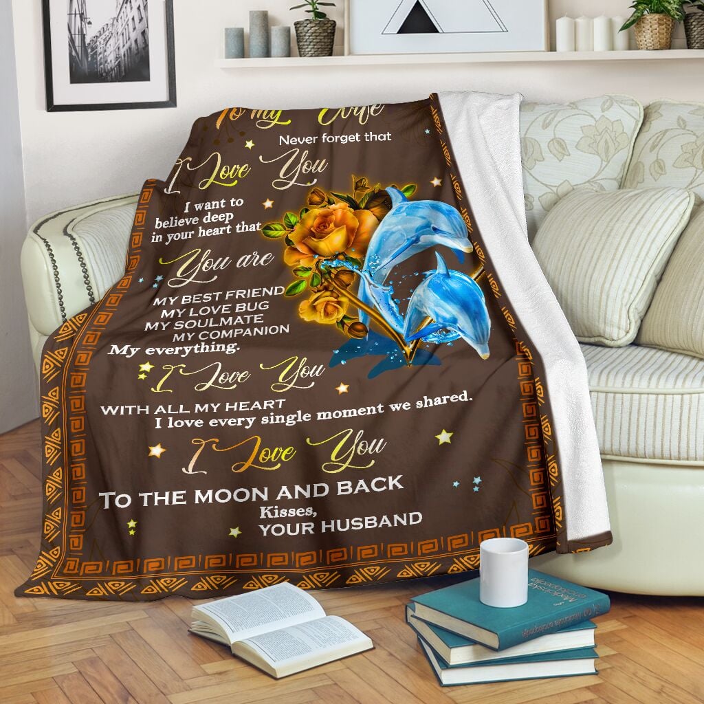 To My Wife I Love You To The Moon And Back Fleece Blanket - Quilt Blanket,   Valentine Gift, Love From Husband