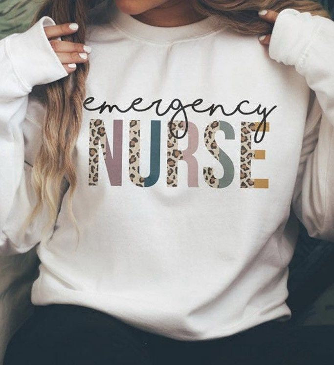PresentsPrints, Emergency Nurse Woman, Nurse T-Shirt