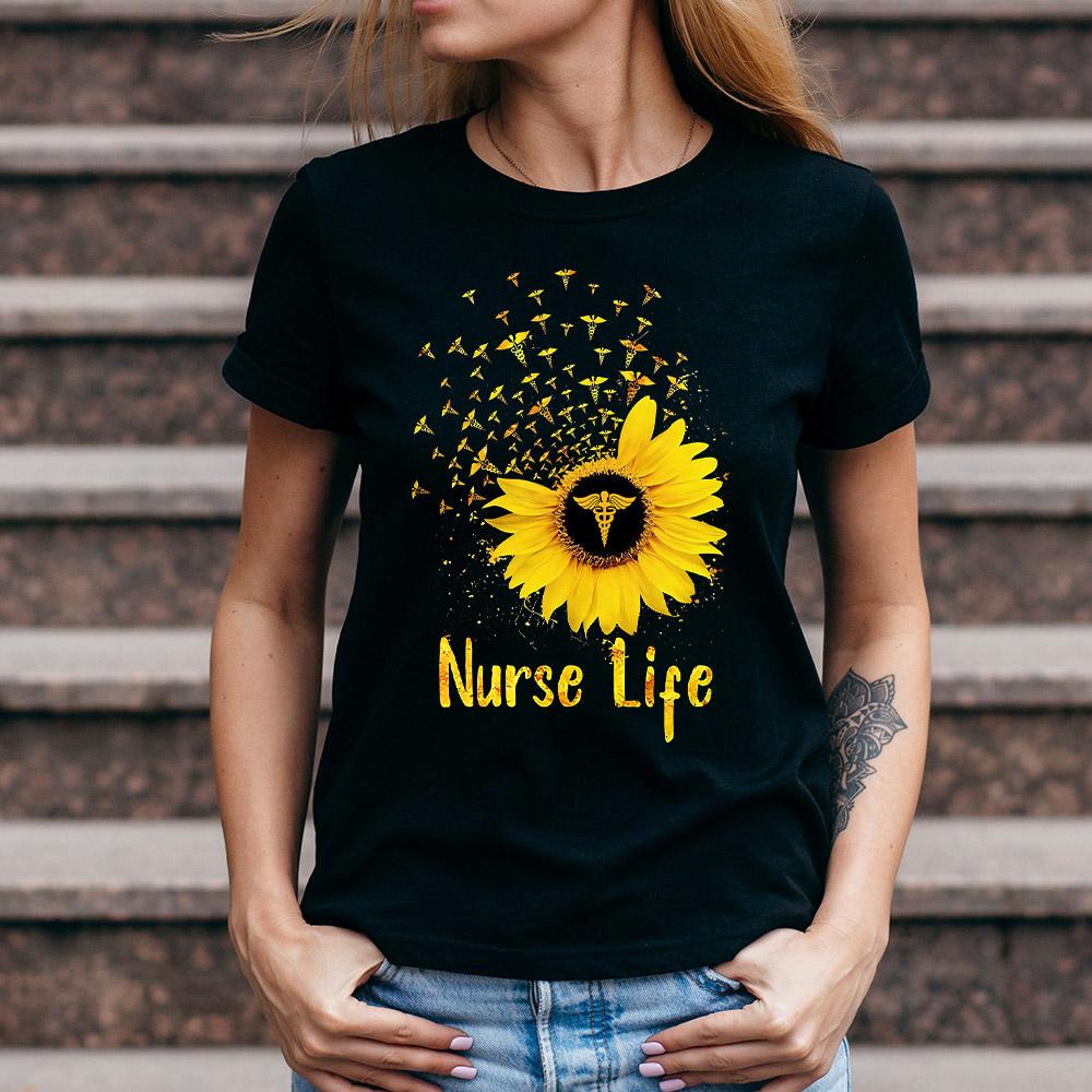 PresentsPrints, Sunflower Nurse Life MDGB1910022Z Dark Classic T Shirt