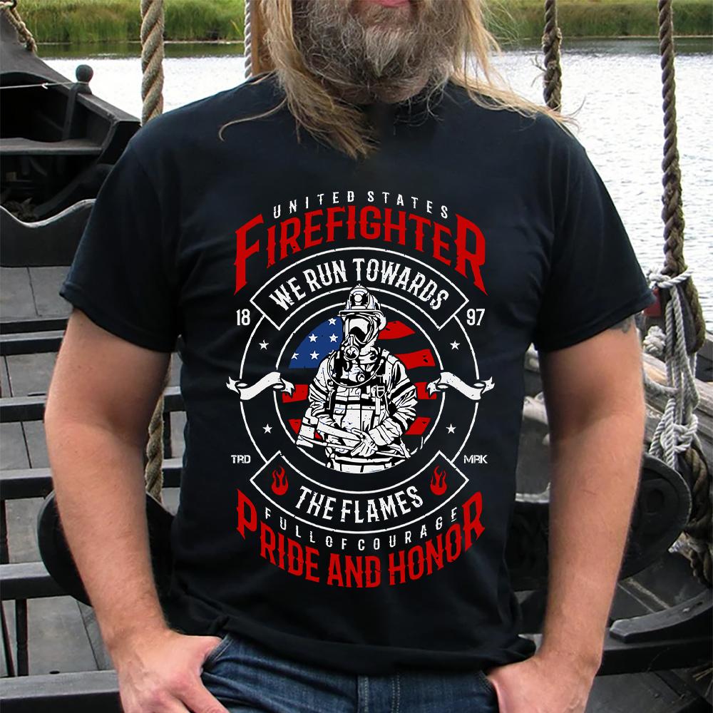 PresentsPrints, Brave Firefighter ADAA1210051Z T-Shirt