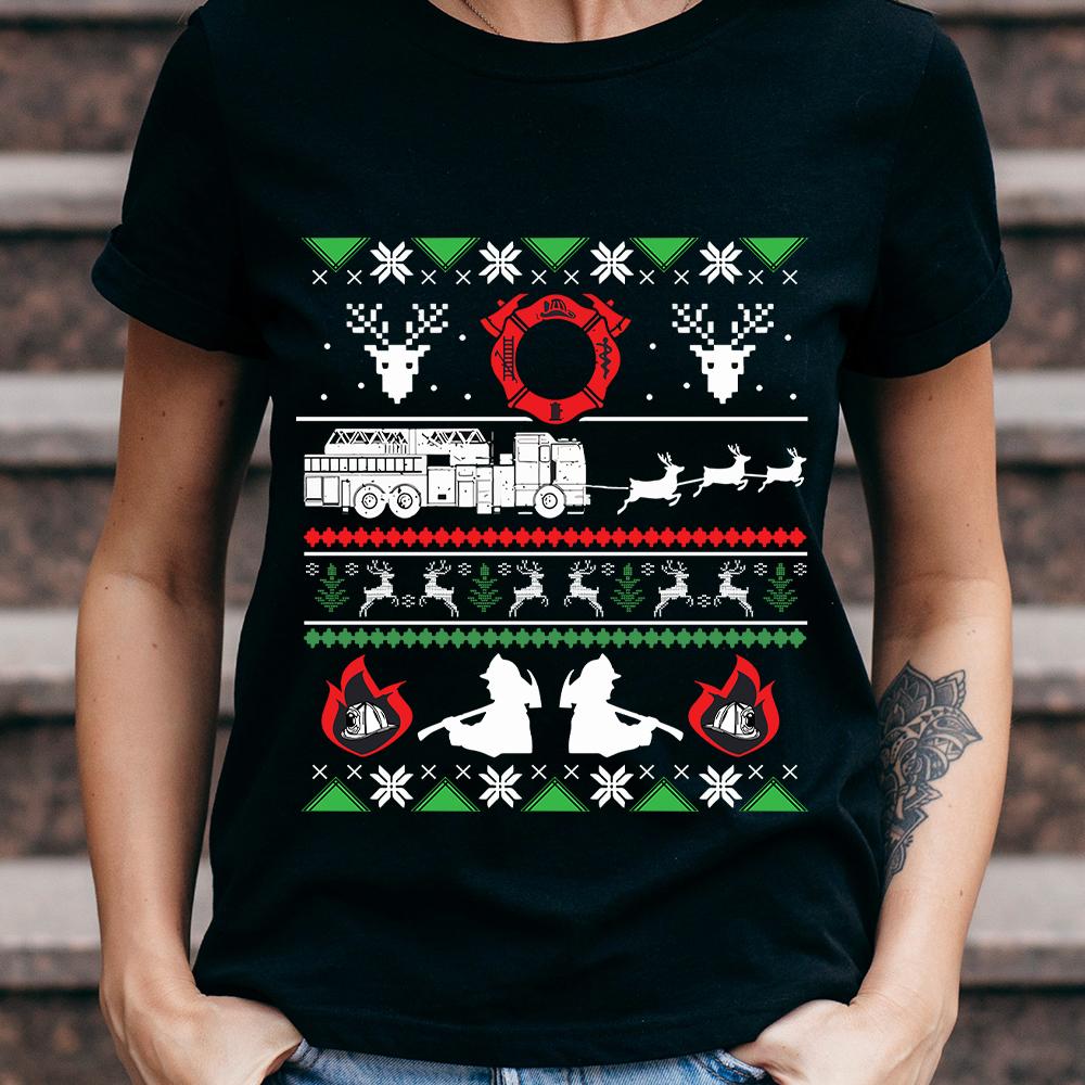 PresentsPrints, Firefighter Christmas T-Shirt