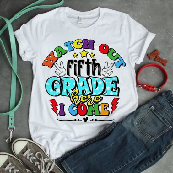 PresentsPrints, Watch out Fifth Grade here I come, Back to school T-shirt