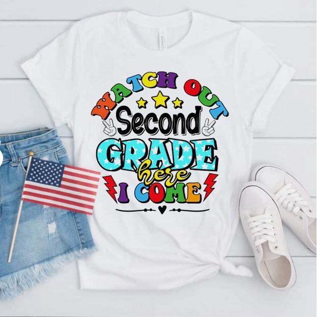 PresentsPrints, Watch out Second Grade here I come, Back to school T-shirt